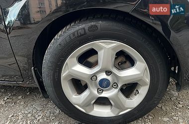 Хетчбек Ford Fiesta 2011 в Рівному
