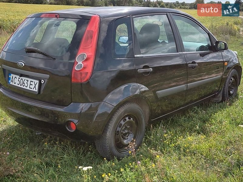 Хетчбек Ford Fiesta 2007 в Турійську