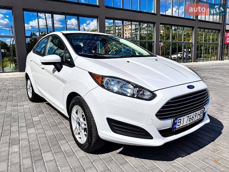 Седан Ford Fiesta 2017 в Полтаве