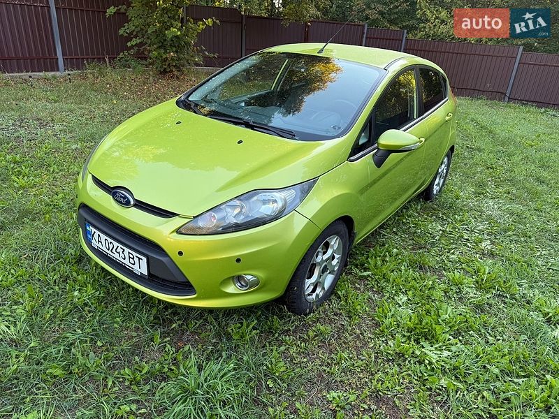 Хетчбек Ford Fiesta 2011 в Києві