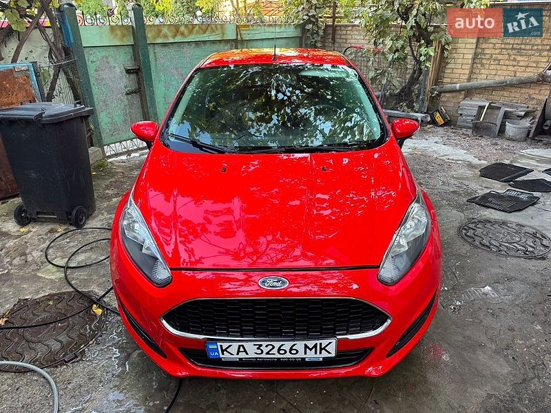 Хетчбек Ford Fiesta 2013 в Києві фото 2 Хетчбек Ford Fiesta 2013 в Києві