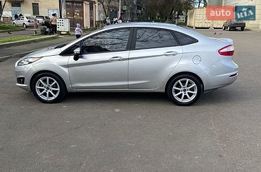 Седан Ford Fiesta 2016 в Одесі