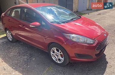 Седан Ford Fiesta 2016 в Києві
