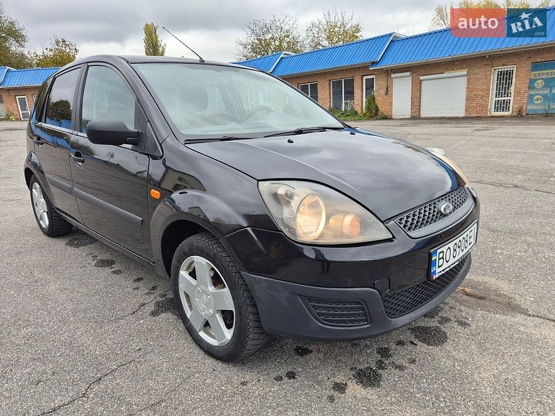 Хэтчбек Ford Fiesta 2006 в Жмеринке