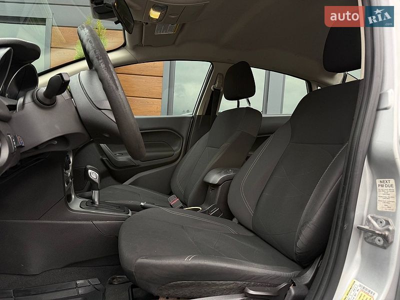 Седан Ford Fiesta 2017 в Ровно