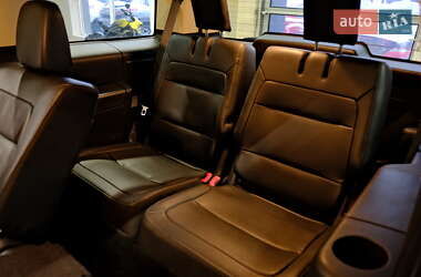 Внедорожник / Кроссовер Ford Flex 2017 в 