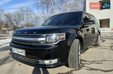 Позашляховик / Кросовер Ford Flex 2019 в 
