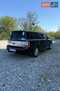 Позашляховик / Кросовер Ford Flex 2013 в 