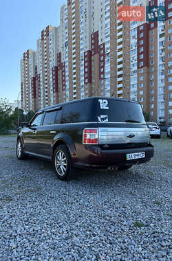 Позашляховик / Кросовер Ford Flex 2013 в 