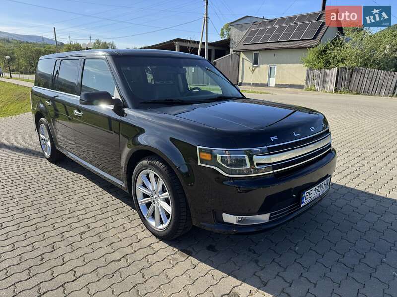 Позашляховик / Кросовер Ford Flex 2019 в Сваляві