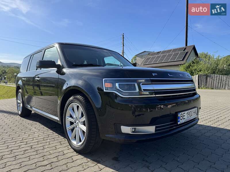 Позашляховик / Кросовер Ford Flex 2019 в Сваляві