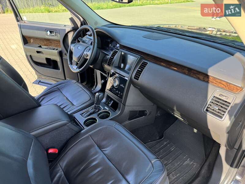 Позашляховик / Кросовер Ford Flex 2019 в Сваляві