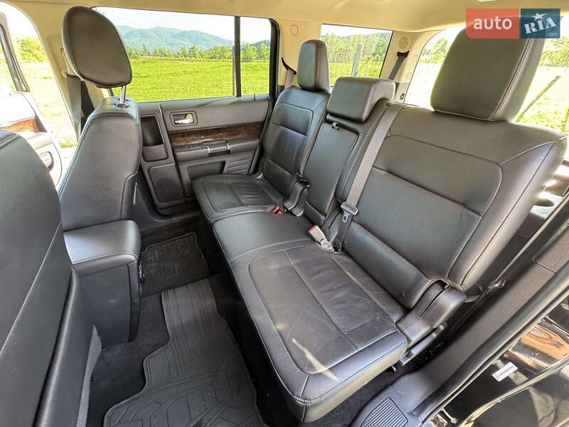 Позашляховик / Кросовер Ford Flex 2019 в Сваляві