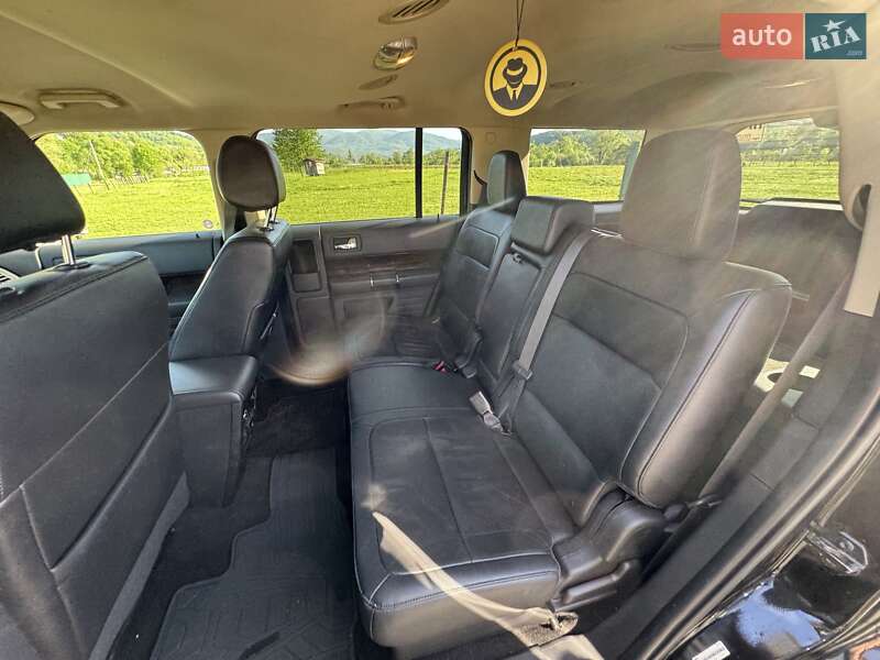 Позашляховик / Кросовер Ford Flex 2019 в Сваляві