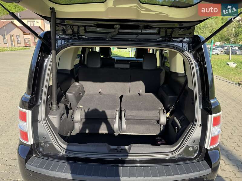 Позашляховик / Кросовер Ford Flex 2019 в Сваляві