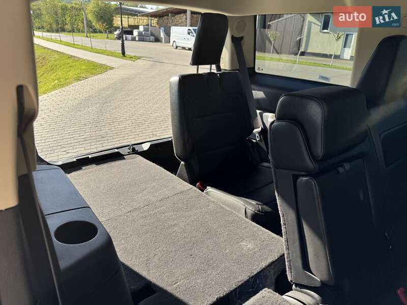 Позашляховик / Кросовер Ford Flex 2019 в Сваляві
