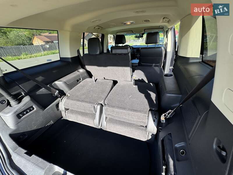 Позашляховик / Кросовер Ford Flex 2019 в Сваляві