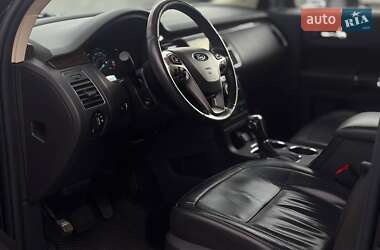 Позашляховик / Кросовер Ford Flex 2019 в 