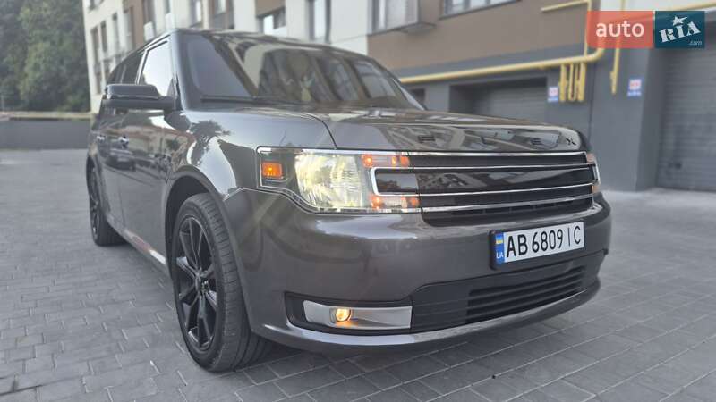 Внедорожник / Кроссовер Ford Flex 2017 в 