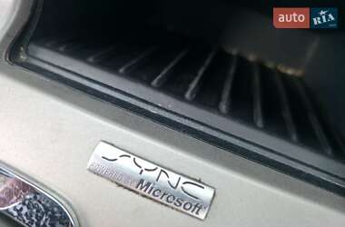 Внедорожник / Кроссовер Ford Flex 2008 в 