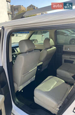 Позашляховик / Кросовер Ford Flex 2018 в 