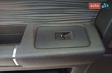 Позашляховик / Кросовер Ford Flex 2016 в 