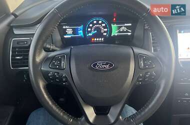Внедорожник / Кроссовер Ford Flex 2019 в 