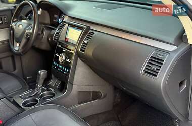 Позашляховик / Кросовер Ford Flex 2014 в 