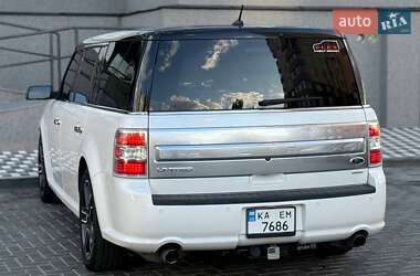 Позашляховик / Кросовер Ford Flex 2014 в 