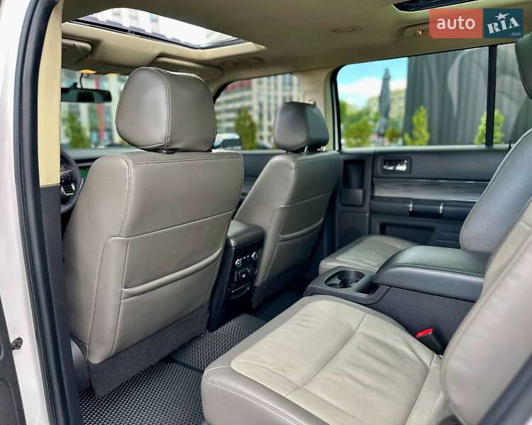 Внедорожник / Кроссовер Ford Flex 2016 в Киеве фото 14 Внедорожник / Кроссовер Ford Flex 2016 в Киеве
