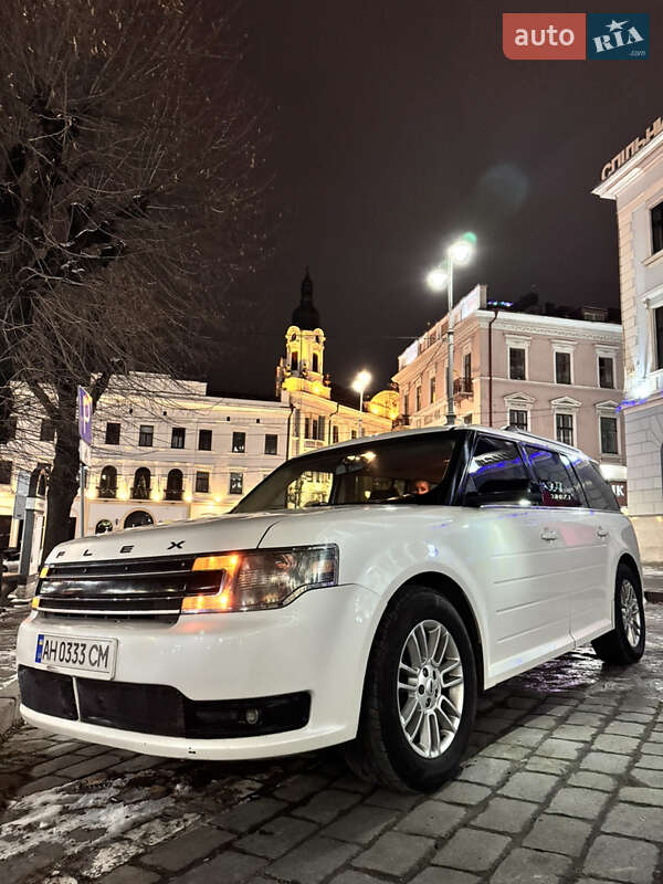 Внедорожник / Кроссовер Ford Flex 2014 в Черновцах