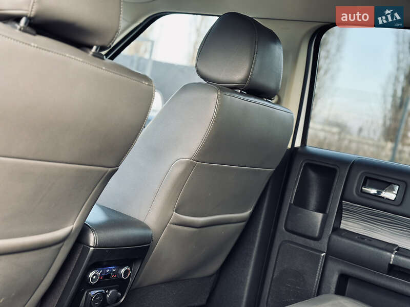 Внедорожник / Кроссовер Ford Flex 2017 в Кременчуге