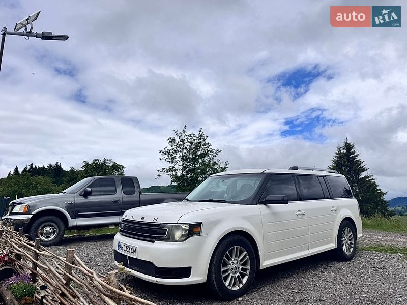 Позашляховик / Кросовер Ford Flex 2014 в Чернівцях