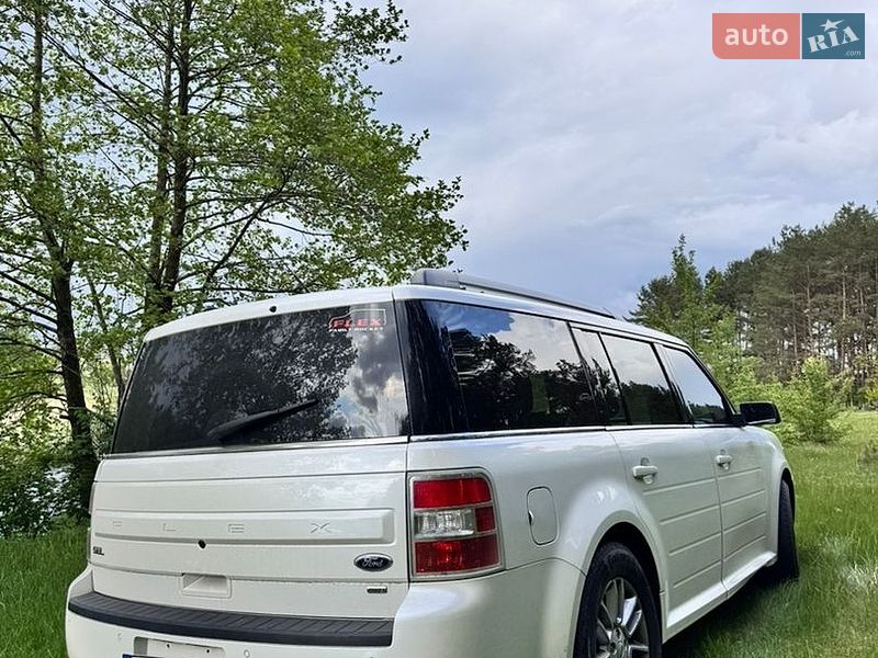 Позашляховик / Кросовер Ford Flex 2014 в Чернівцях