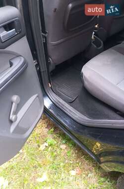 Минивэн Ford Focus C-Max 2006 в Черновцах