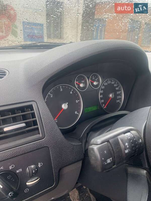 Мікровен Ford Focus C-Max 2003 в Липовій Долині