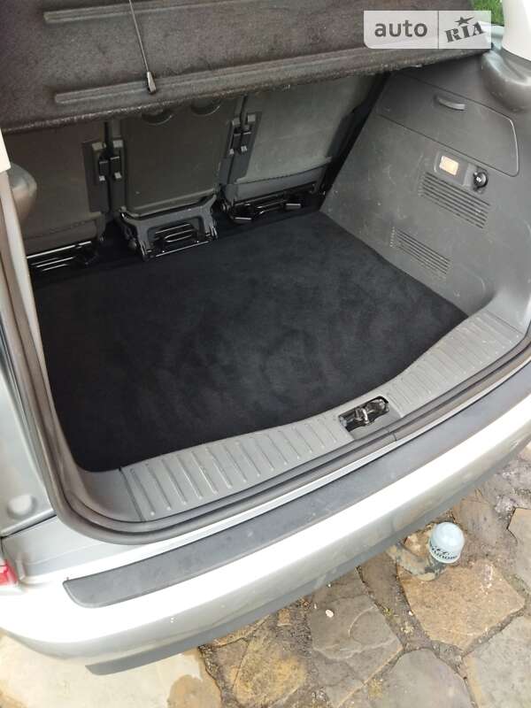 Мікровен Ford Focus C-Max 2005 в Яремчі фото 36 Мікровен Ford Focus C-Max 2005 в Яремчі