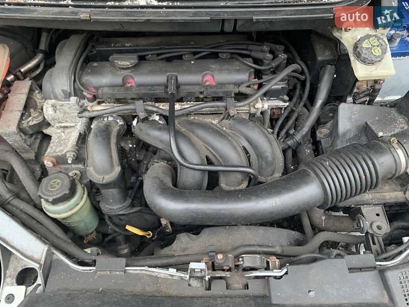 Мікровен Ford Focus C-Max 2004 в Івано-Франківську