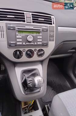 Мінівен Ford Focus C-Max 2006 в 