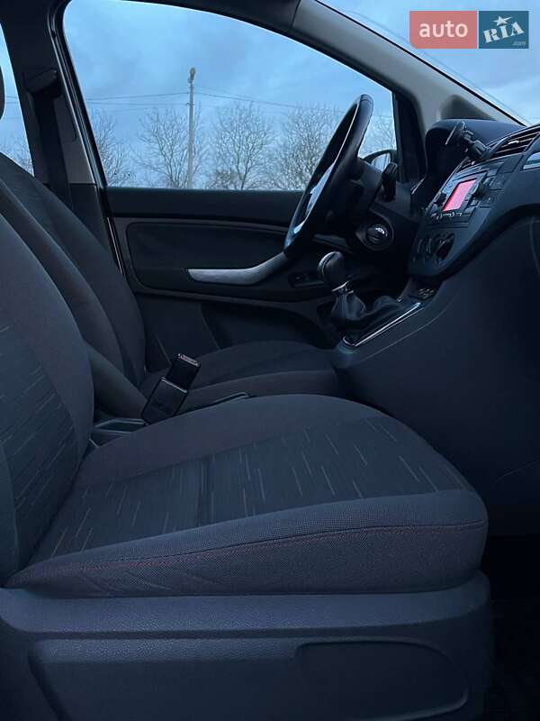 Минивэн Ford Focus C-Max 2007 в Луцке