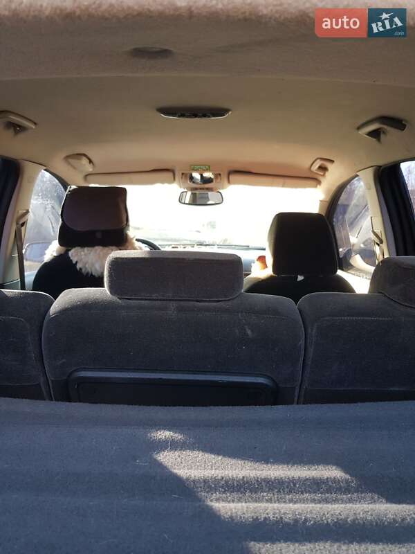 Минивэн Ford Focus C-Max 2006 в Черновцах