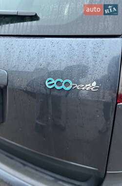 Минивэн Ford Focus C-Max 2010 в 