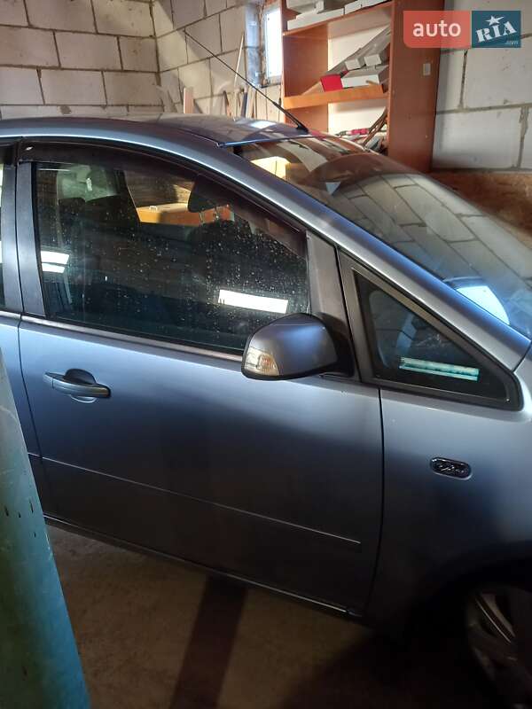 Мінівен Ford Focus C-Max 2007 в Житомирі