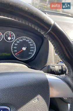 Мінівен Ford Focus C-Max 2005 в 