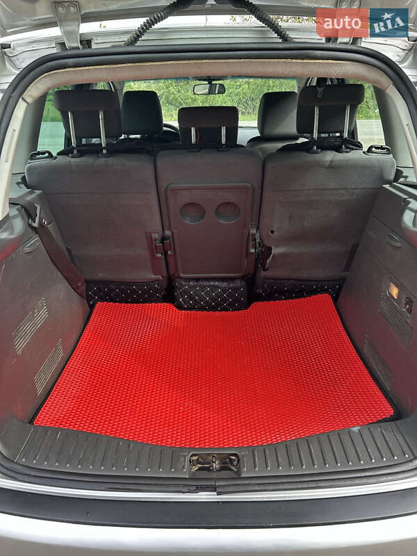 Минивэн Ford Focus C-Max 2007 в Сокирянах