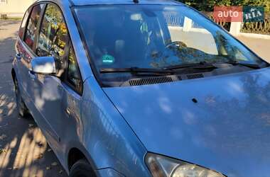 Мінівен Ford Focus C-Max 2006 в 