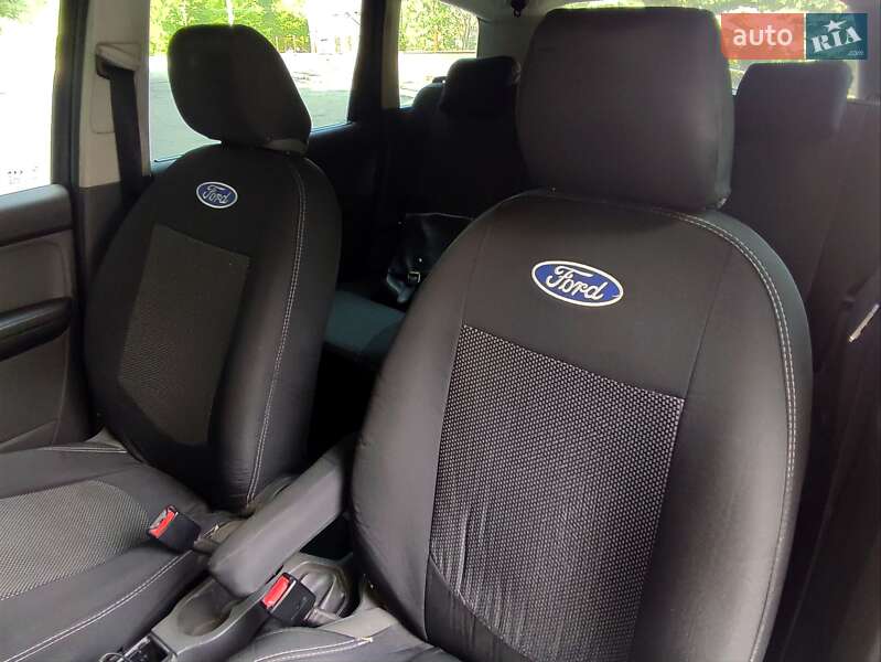 Мінівен Ford Focus C-Max 2006 в Кам'янському