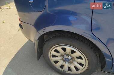 Микровэн Ford Focus C-Max 2006 в 