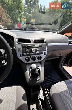 Минивэн Ford Focus C-Max 2006 в 