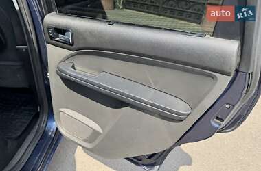 Минивэн Ford Focus C-Max 2004 в 